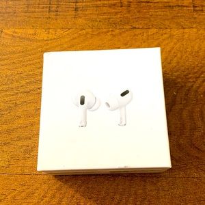 AirPods Pro